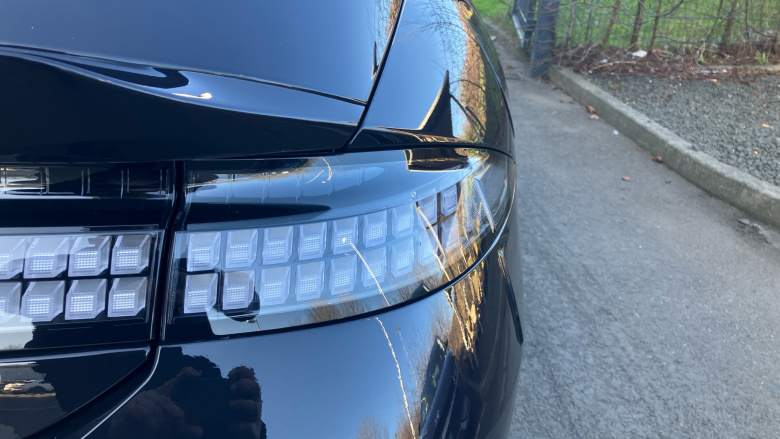 Hyundai IONIQ 6 239kW Ultimate 77kWh 4dr AWD Auto Electric Saloon